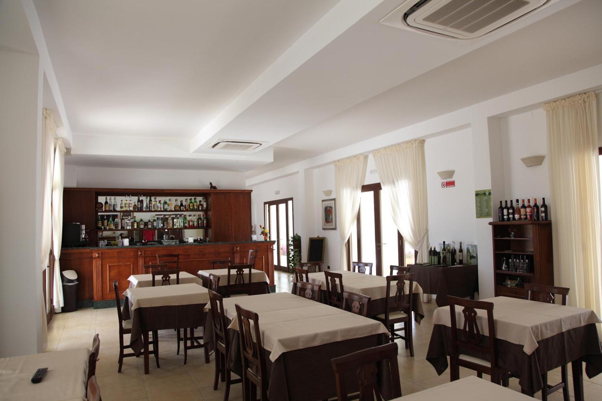Agri Conte Salentino 3*